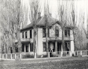 The Townsend House in 1906 (click to enlarge)