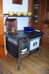 Cloud House Wood Stove (click to enlarge)